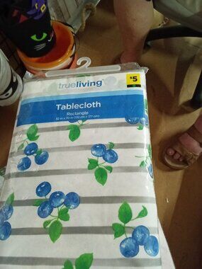 True Living Rectangle Tablecloth 52x70 Blueberry Design